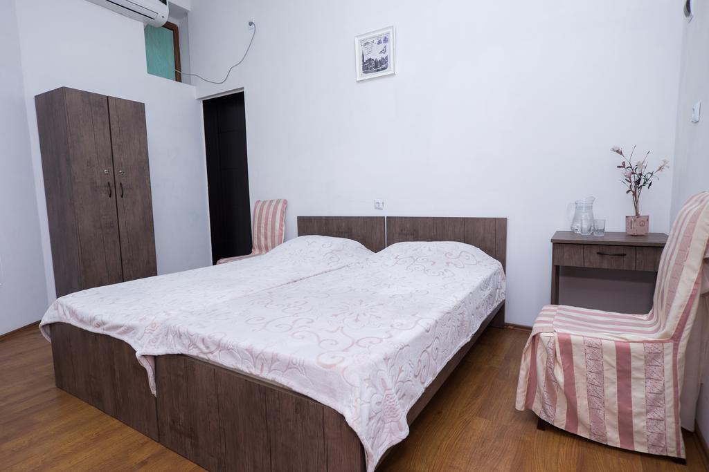 Tiflisi Guest House Rum bild